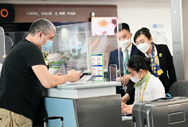 Đón cao điểm hè, Bamboo Airways khai trương đường bay thường lệ TP HCM – Bangkok từ 28/4/2022 - Ảnh 2.