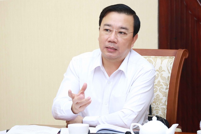Bộ trưởng Nguyễn Văn Hùng yêu cầu quyết liệt chuẩn bị cho Lễ Khai mạc SEA Games 31 - Ảnh 2.