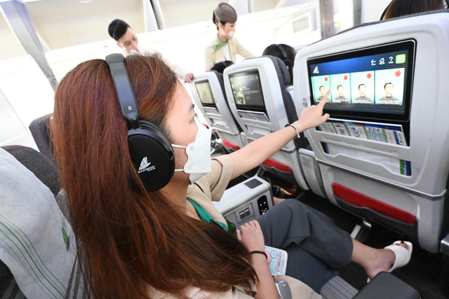Bay hè cực đã với dịch vụ giải trí trên không nâng cấp Bamboo Sky của Bamboo Airways - Ảnh 3.