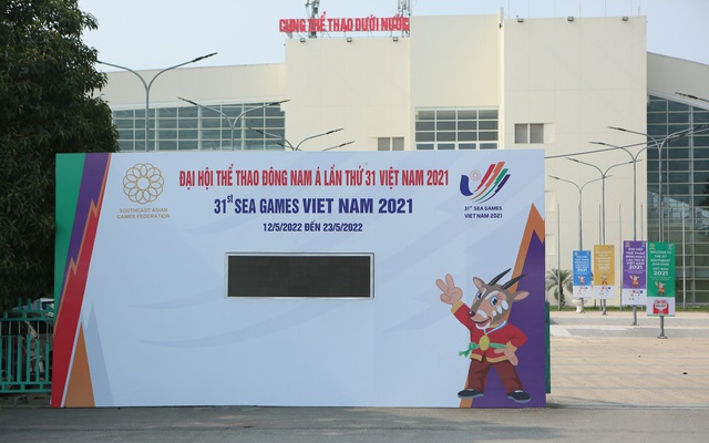 Cung thể thao dưới nước cải tạo “thần tốc”, sẵn sàng cho SEA Games 31 - Ảnh 1.