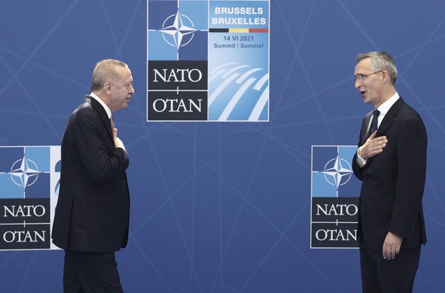 Những trở ngại trên đường tới NATO: Thụy Điển, Phần Lan hành động ở Thổ Nhĩ Kỳ - Ảnh 1.