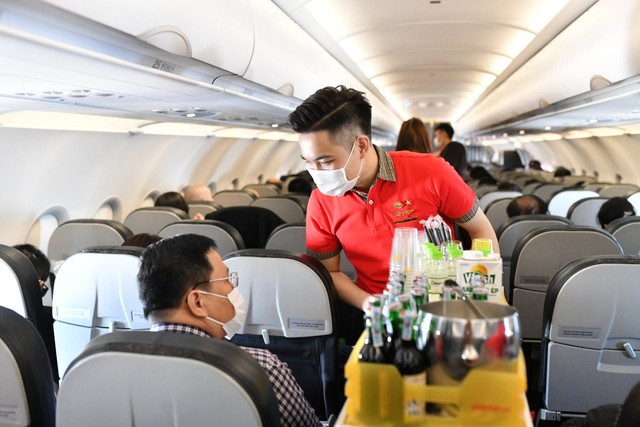 Thanh toán không tiền mặt, đặt vé bay dễ dàng cùng Vietjet vi vu đón hè  - Ảnh 1.