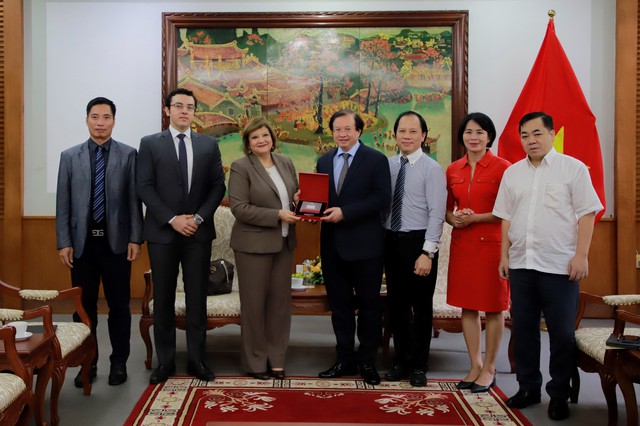 Thứ trưởng Tạ Quang Đông tiếp Đại sứ Ai Cập và Đại sứ Angola - Ảnh 2. Thứ trưởng Tạ Quang Đông tiếp Đại sứ Ai Cập và Đại sứ Angola - Ảnh 2.