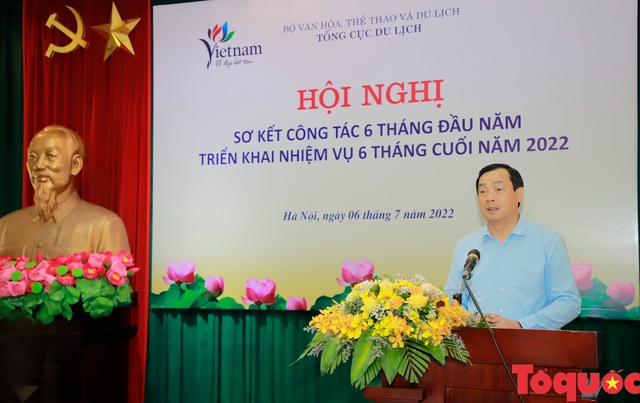 Thứ trưởng Đoàn Văn Việt nêu 5 nhiệm vụ trọng tâm phát triển ngành du lịch - Ảnh 2.