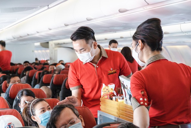 Đón ngày đôi 7/7, Vietjet tung 777.777 vé ưu đãi bay khắp Việt Nam và quốc tế  - Ảnh 1.
