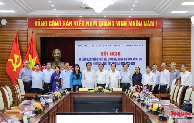 Ký kết Chương trình phối hợp giữa Bộ Văn hóa, Thể thao và Du lịch với Hội người cao tuổi Việt Nam giai đoạn 2021-2026 - Ảnh 6.