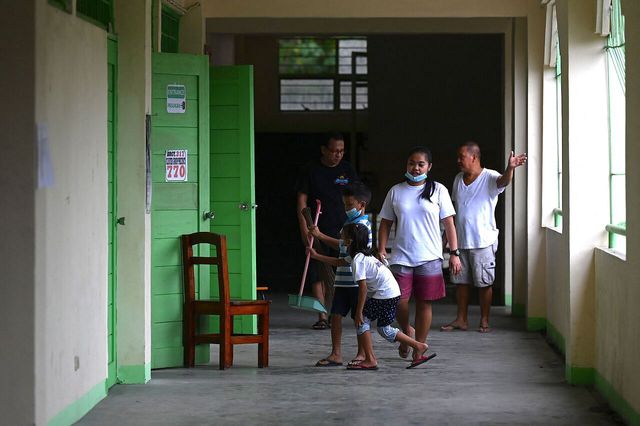 Trường học đóng cửa suốt 2,5 năm vì Covid-19: Philippines chịu nhiều hệ lụy - Ảnh 1.