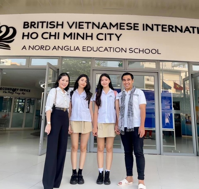 Cặp chị em nhà sao Việt: Lọ Lem - Hạt Dẻ ngày càng xinh đẹp, 2 ái nữ của diva Mỹ Linh tạo dấu ấn ở quốc tế - Ảnh 4.
