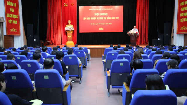 Đảng ủy Bộ VHTTDL tổ chức Hội nghị tập huấn công tác Đảng năm 2022 - Ảnh 2.