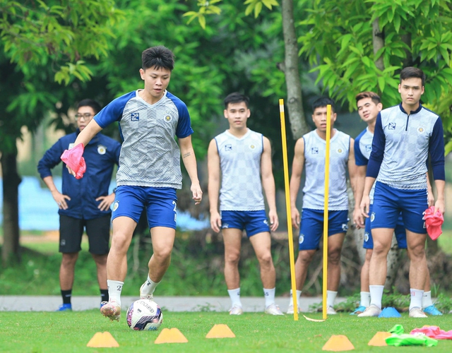 Hanoi FC cho CLB Công An Nhân Dân mượn “sao U23 Việt Nam” về đá giải hạng Nhất - Ảnh 1.