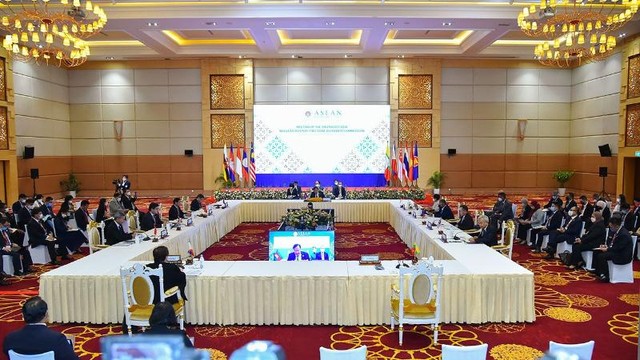 Việt Nam tham gia tích cực các hoạt động đầu tiên của Hội nghị Bộ trưởng ASEAN lần thứ 55 - Ảnh 1.
