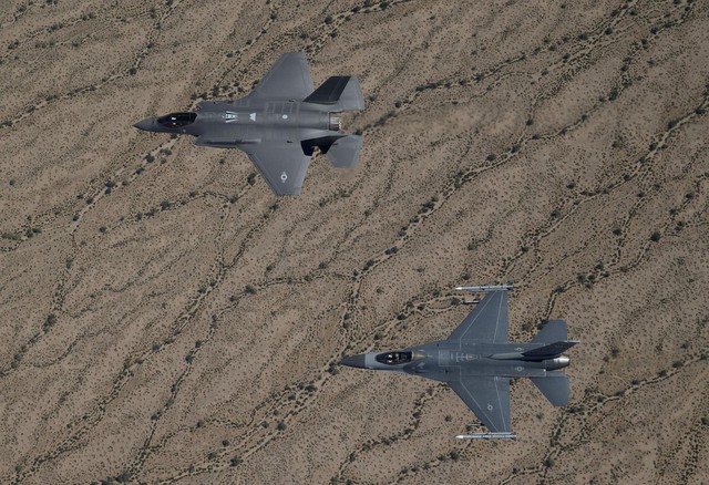Không quân Mỹ hé lộ &quot;tin xấu&quot; cho 1.763 tiêm kích tàng hình F-35A? - Ảnh 3.