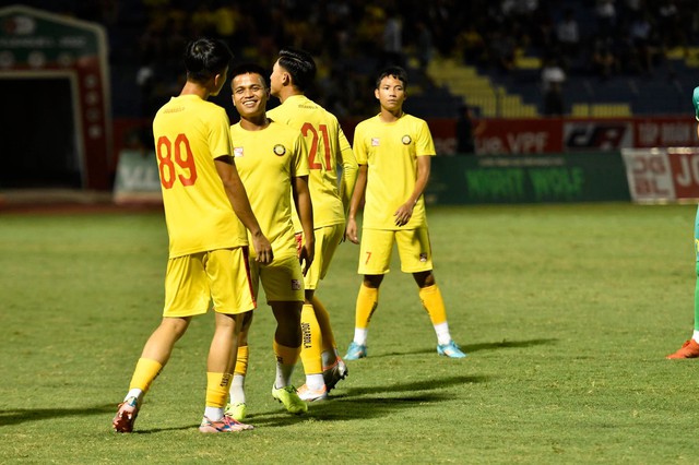 Tiền vệ A Mít: Chàng trai Ba Na và giấc mơ từ đại ngàn - Ảnh 2.