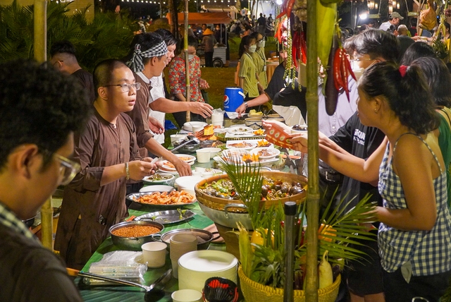 Sôi động Lễ hội văn hoá ẩm thực, món ngon tại TP.HCM - Ảnh 19.