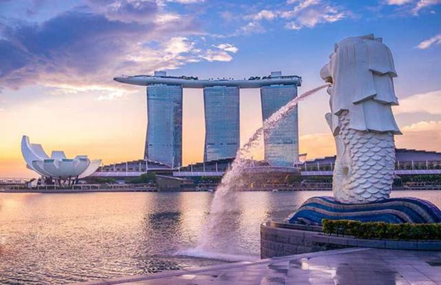 Có gì bên trong siêu khách sạn đắt nhất Singapore? - Ảnh 1.