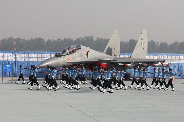 Su-30MKI: Máy bay chiến đấu tốt nhất của Không quân Ấn Độ do Nga cung cấp - Ảnh 1.