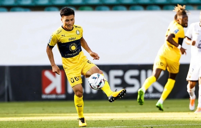 Nhà báo Pháp nói lời bi quan về Quang Hải và đồng đội: &quot;Phép màu mới cứu vãn được Pau FC&quot; - Ảnh 2.