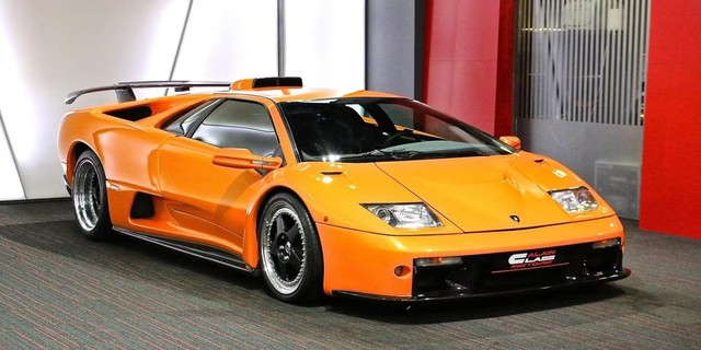 10 mẫu xe tạo nên danh tiếng Lamborghini: Bất ngờ máy kéo nằm top 3 - Ảnh 2.