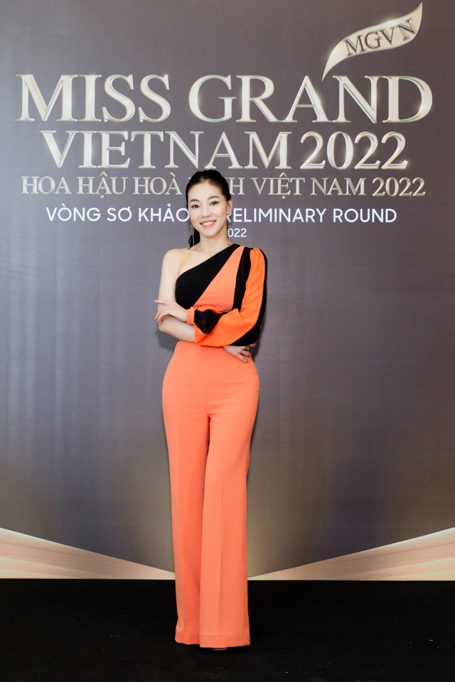 Kiều Loan, Ngọc Thảo và dàn mỹ nhân đổ bộ thảm đỏ sơ khảo Hoa hậu Hoà bình 2022  - Ảnh 9.