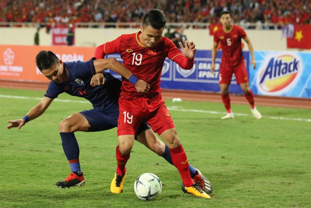 Nhà vô địch AFF Cup 2008 lo lắng vì thiếu Quang Hải, cảnh báo mối nguy cho tuyển Việt Nam - Ảnh 4.