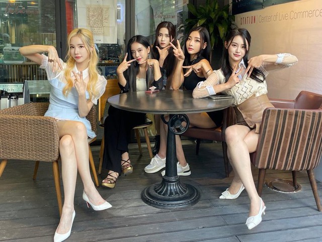 Nữ idol gen 2 debut tới 5 lần, ở tuổi 35 vẫn ra mắt cạnh tranh với gen 4 - Ảnh 1.