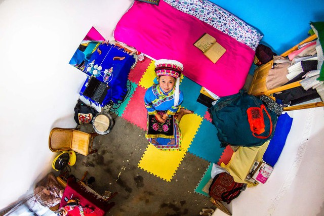 “Căn phòng của tôi”: Nhiếp ảnh gia đi khắp thế giới để chụp lại căn phòng ngủ của giới trẻ hàng chục nước - Ảnh 14.