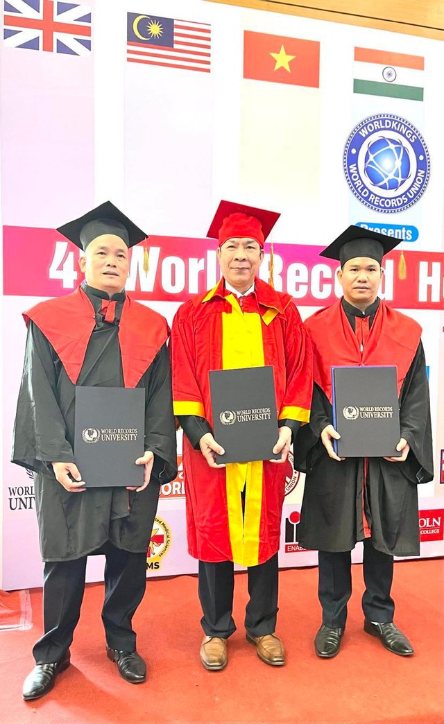 Anh hùng lao động Nguyễn Quang Mâu nhận danh hiệu Giáo sư danh dự của Viện Đại học Kỷ lục Thế giới - Ảnh 2.