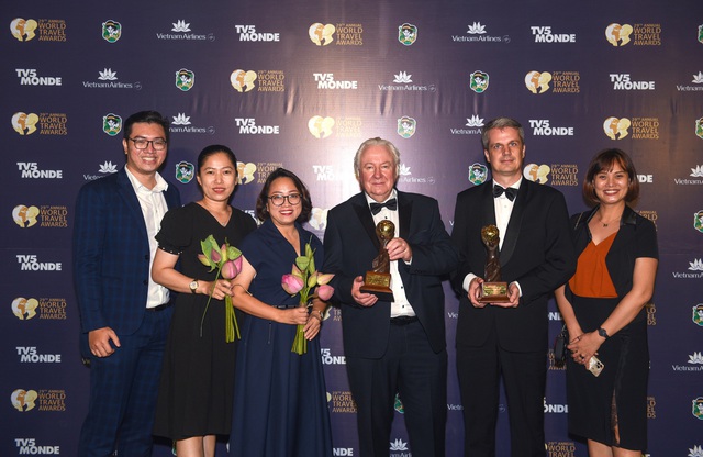 FLC Hotels & Resorts tiếp tục giành ‘cú đúp’ tại giải thưởng danh giá World Travel Awards 2022 - Ảnh 3.