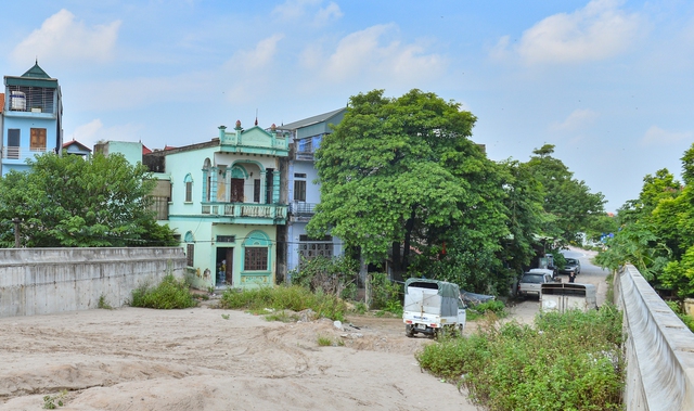 Cầu trị giá 110 tỷ, hoàn thành phần mặt cầu gần 2 năm nhưng chưa thể "lưu thông" - Ảnh 12. Cầu trị giá 110 tỷ, hoàn thành phần mặt cầu gần 2 năm nhưng chưa thể "lưu thông" - Ảnh 12.