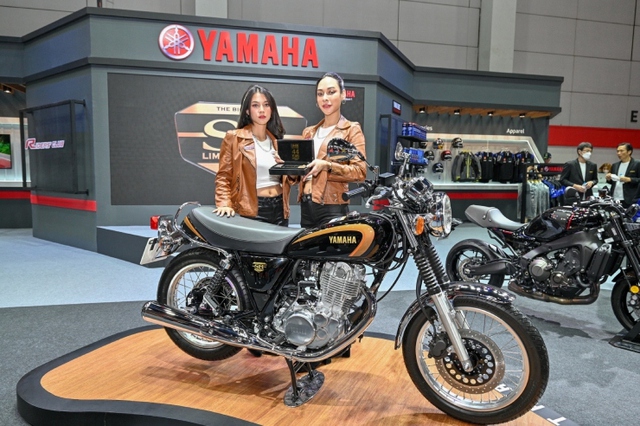 Xế cổ Yamaha SR400 &quot;hồi sinh&quot;, chờ ngày về Việt Nam - Ảnh 1.