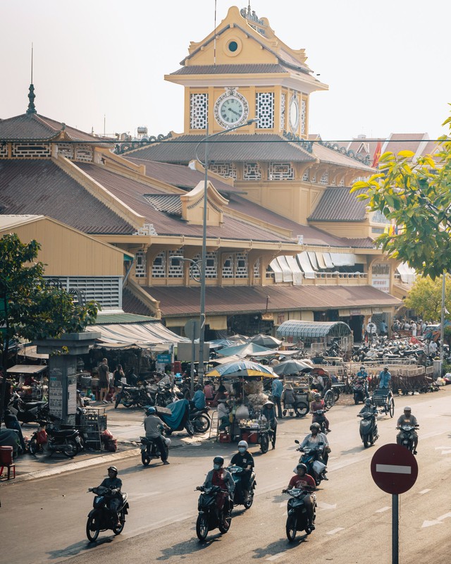 Thành phố Hồ Chí Minh lọt top 7 điểm đến xu hướng mùa thu của Conde Nast Traveler - Ảnh 1.