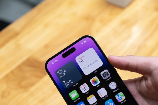 Mở hộp iPhone 14 Pro Max màu tím vừa &quot;cập bến&quot; Việt Nam: Màu sắc ấn tượng, giá trên 50 triệu đồng! - Ảnh 6.