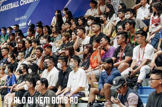 &quot;Lễ hội&quot; bóng rổ lớn nhất năm của Hà Nội: Dàn sao VBA hội tụ, đường xa nhưng khán giả vẫn cực nhiệt - Ảnh 4.