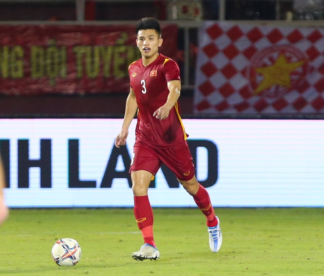 Nhóm cầu thủ trẻ lần đầu lên tuyển, Tuấn Tài ghi điểm trong mắt HLV Park Hang-seo - Ảnh 8.