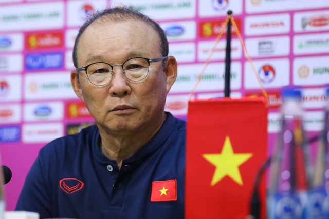 Quang Hải chính thức lên tiếng về việc dự AFF Cup, hé lộ đến cuộc nói chuyện với Pau FC - Ảnh 2.