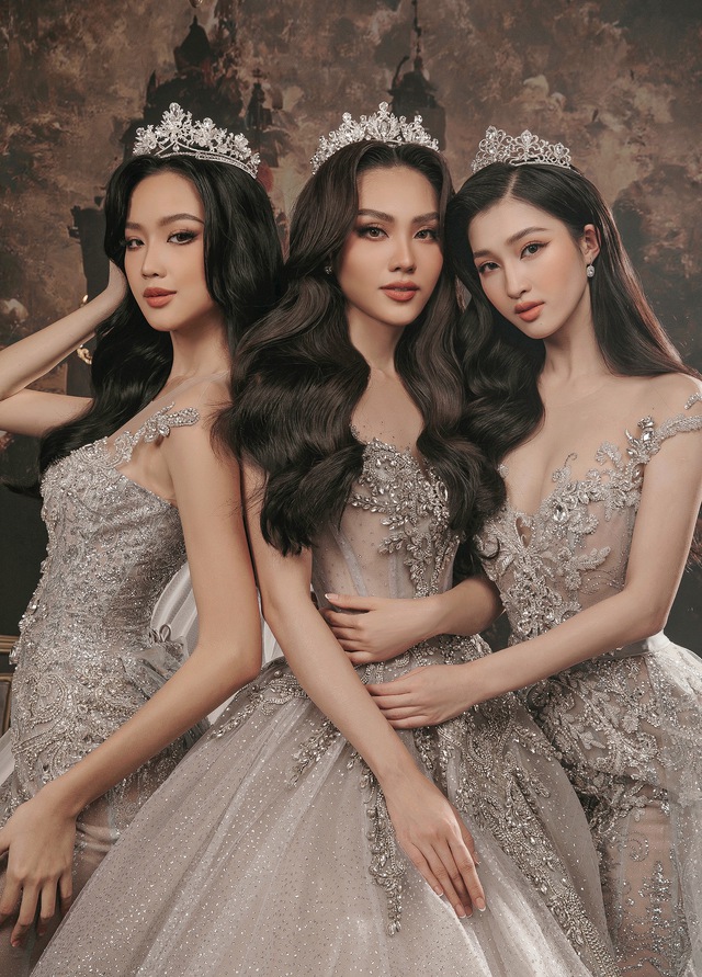 Top 3 Miss World Vietnam 2022 lộng lẫy trong thiết kế của NTK Anh Thư - Ảnh 3.