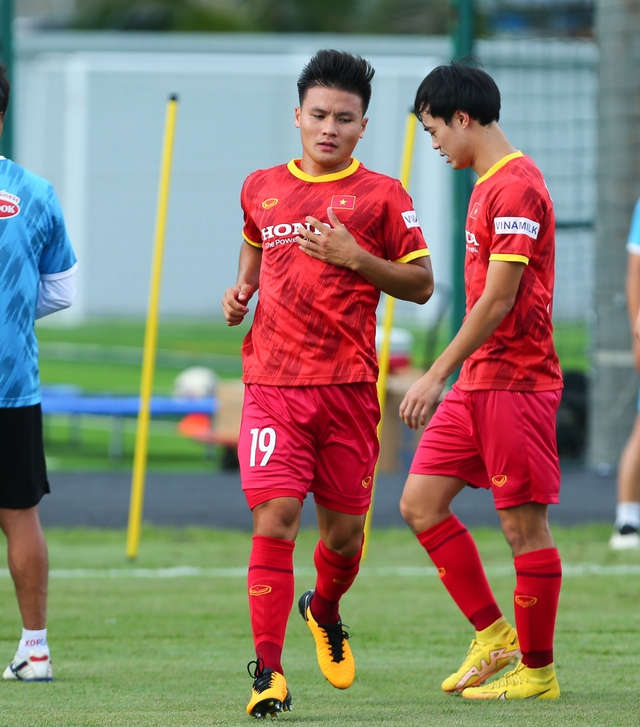 Nguyễn Quang Hải: &quot;Tôi khao khát được khoác áo đội tuyển Việt Nam tham dự AFF Cup 2022&quot; - Ảnh 1.