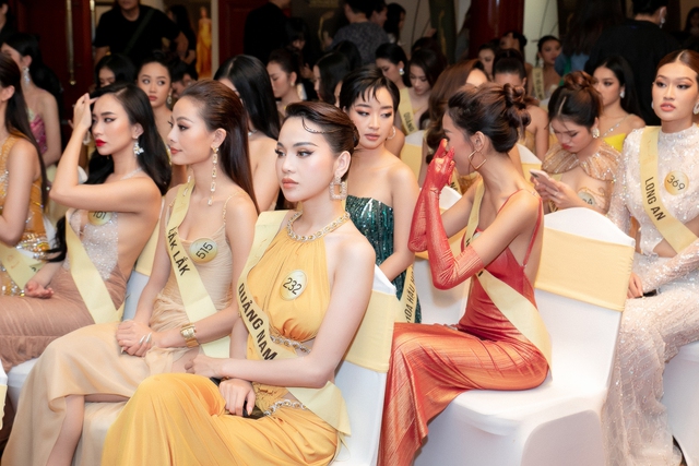 Thùy Tiên, Mai Phương đọ sắc cùng bộ đôi Á hậu quốc tế trên thảm đỏ - Ảnh 15.