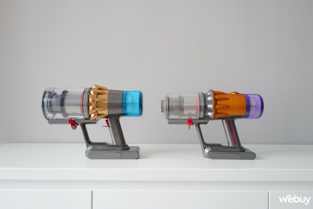 Trải nghiệm nhanh Dyson V15 Detect Absolute: Một chiếc máy hút bụi khiến bất kỳ người đàn ông nào cũng muốn làm việc nhà - Ảnh 8. Trải nghiệm nhanh Dyson V15 Detect Absolute: Một chiếc máy hút bụi khiến bất kỳ người đàn ông nào cũng muốn làm việc nhà - Ảnh 8.