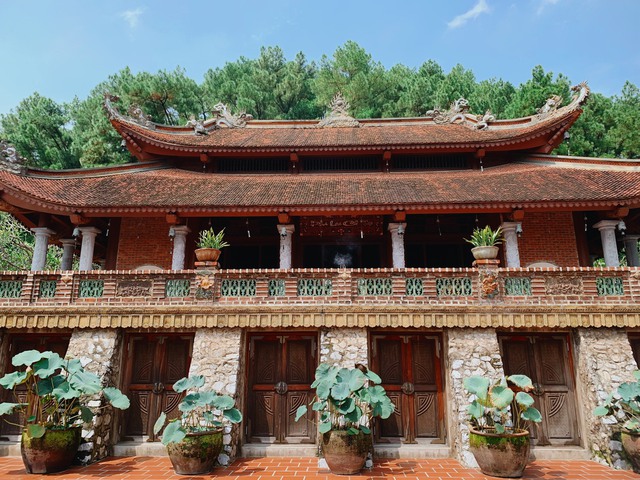 Chùa Địa Tạng Phi Lai Tự - Ngôi chùa gần 1000 năm tuổi tại Hà Nam - Ảnh 2.