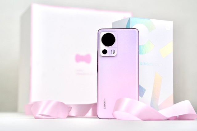 Xiaomi Civi 2 ra mắt: Camera selfie kép &quot;Dynamic Island&quot;, Snapdragon 7 Gen 1, giá từ 7.9 triệu đồng - Ảnh 1.