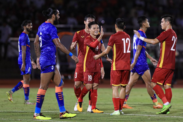 Báo Indonesia hết lời ca ngợi ĐT Việt Nam &quot;chiến thắng vang dội&quot; để lên ngôi vô địch - Ảnh 1.