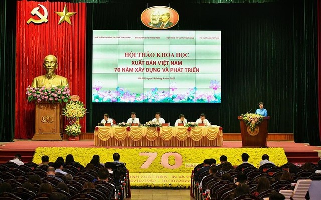 70 năm sứ mệnh lưu giữ, truyền bá tri thức của ngành Xuất bản Việt Nam - Ảnh 2.
