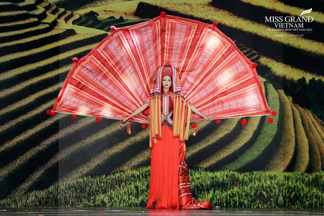 Nhìn lại hành trình 1 tháng Miss Grand Vietnam trước thềm chung kết: Loạt thí sinh nổi bật, có phần thi gây tranh cãi - Ảnh 11.