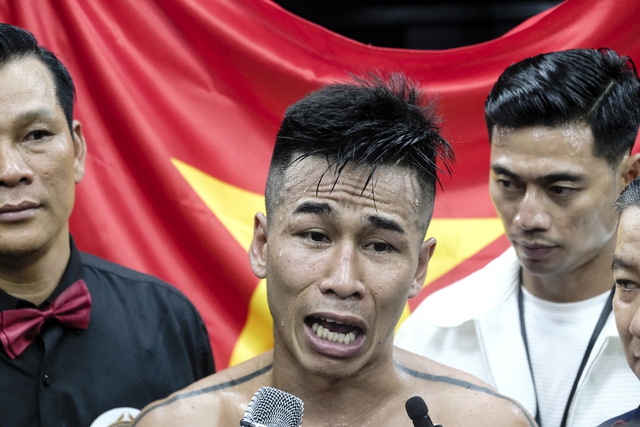 Trần Văn Thảo giành đai IBA, công khai muốn đấu võ sĩ số 1 thế giới - Ảnh 8.