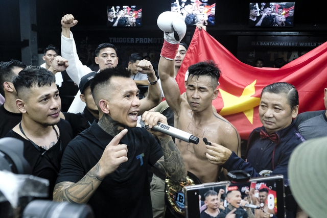 Trần Văn Thảo giành đai IBA, công khai muốn đấu võ sĩ số 1 thế giới - Ảnh 9.