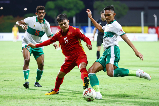 Ra sức nhập tịch cầu thủ chuẩn bị cho AFF Cup, đội tuyển Indonesia nhận ngay &quot;trái đắng&quot; - Ảnh 1.