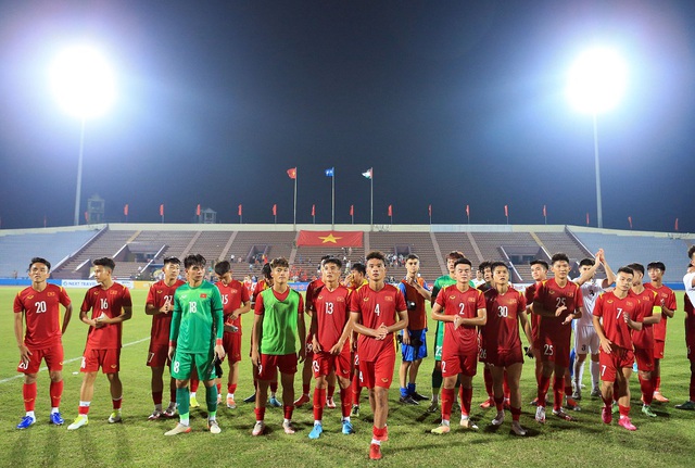 U20 Việt Nam tiến hành thay thế hàng loạt cầu thủ, gia tăng sức cạnh tranh tại Vòng loại U20 châu Á 2023 - Ảnh 1.
