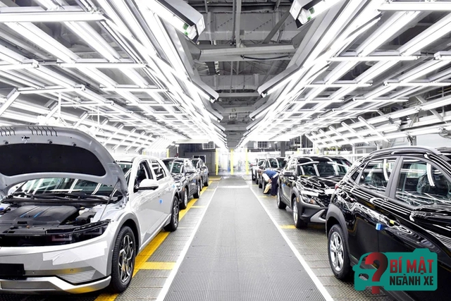 Reuters phân tích: Chính sách xe điện mới đã đặt dấu chấm cho giấc mơ Mỹ của Hyundai và KIA - Ảnh 5.