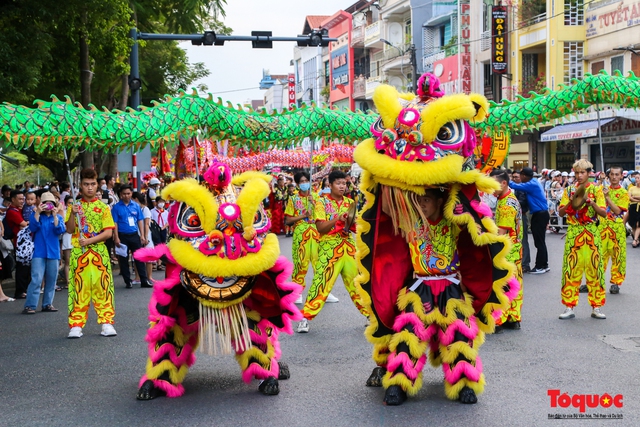Lễ hội Quảng diễn Lân Sư Rồng và rước đèn Trung thu thành phố Huế sẽ diễn ra vào cuối tháng 9 - Ảnh 1.